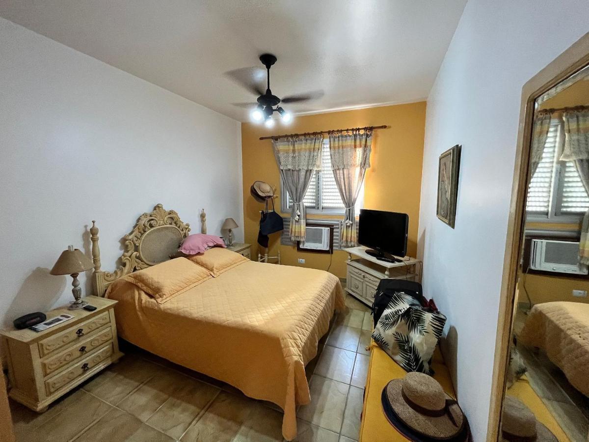 Super Aconchegante E Espacoso - Sacada Ampla E Perto Da Praia - Super Confortavel - Ap. 13 - Ed. Maison Du Parc Guaruja Ngoại thất bức ảnh