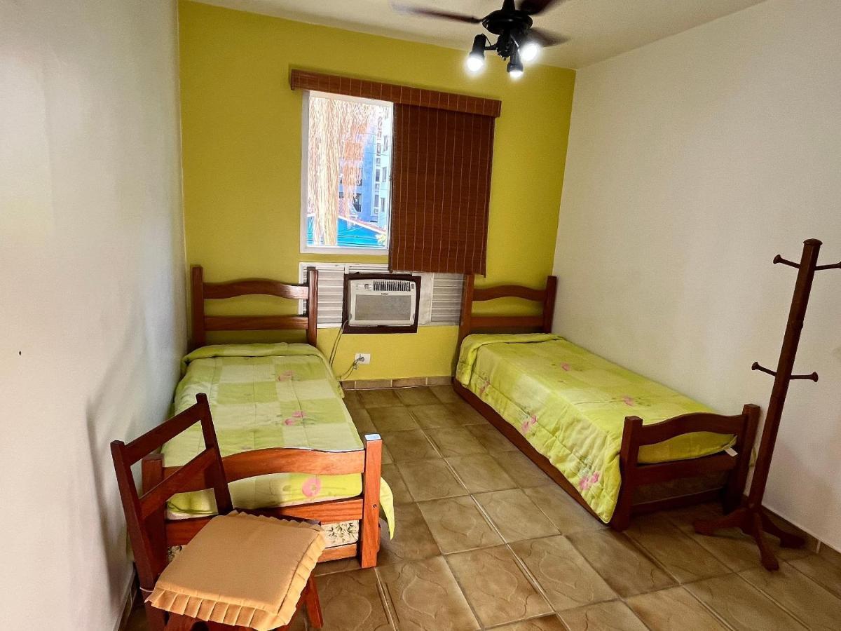 Super Aconchegante E Espacoso - Sacada Ampla E Perto Da Praia - Super Confortavel - Ap. 13 - Ed. Maison Du Parc Guaruja Ngoại thất bức ảnh