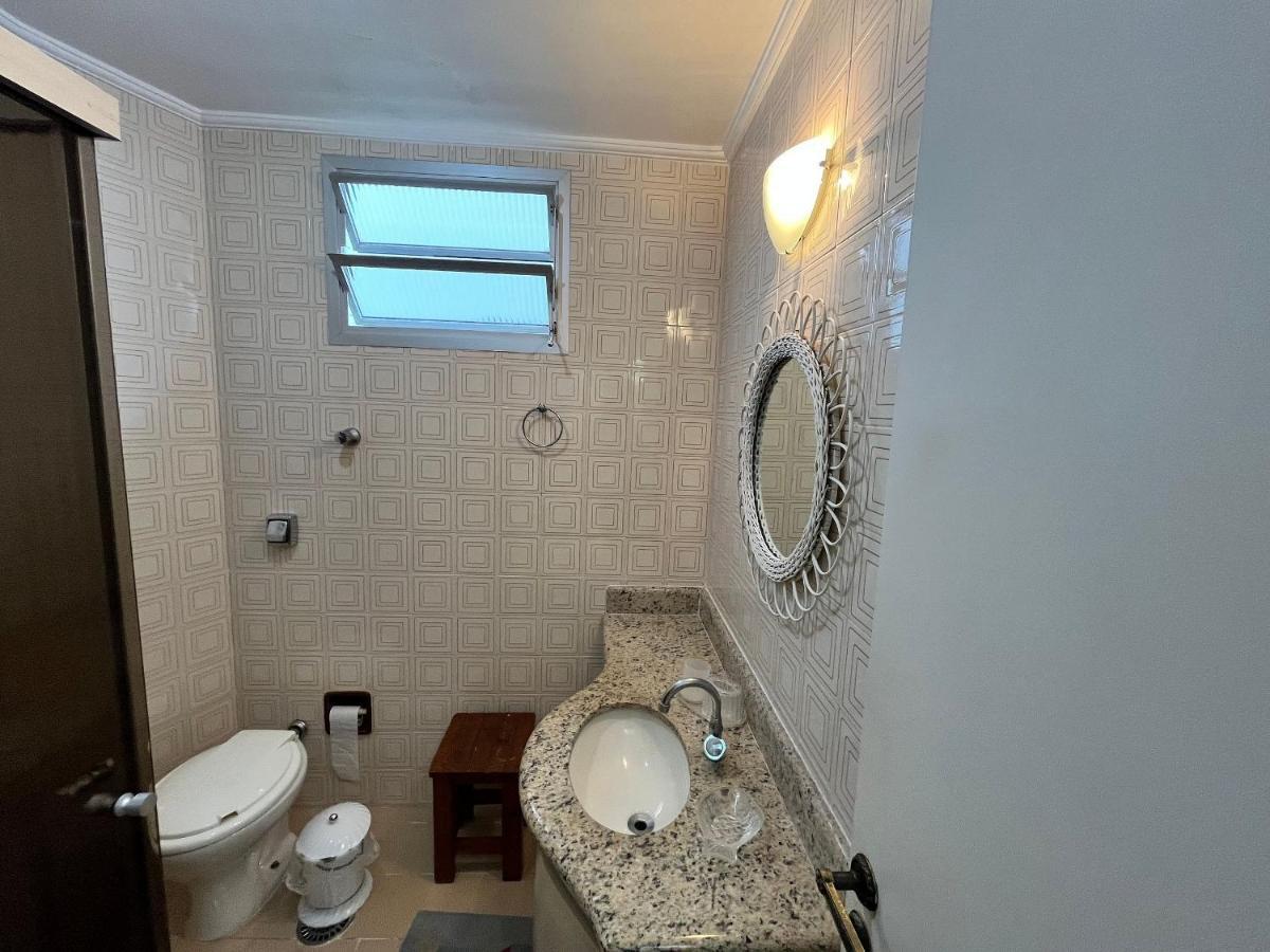 Super Aconchegante E Espacoso - Sacada Ampla E Perto Da Praia - Super Confortavel - Ap. 13 - Ed. Maison Du Parc Guaruja Ngoại thất bức ảnh